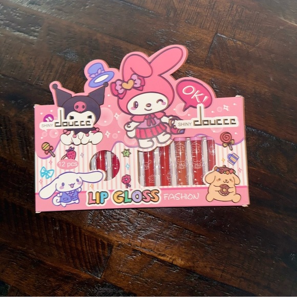 Shiny Doucce 12 Pcs Set Liquid Lip Gloss Fashion Makeup Melody Kuromi New - Picture 2 of 7
